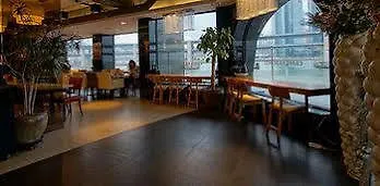 Hotel Castle Beach Busan 3*,