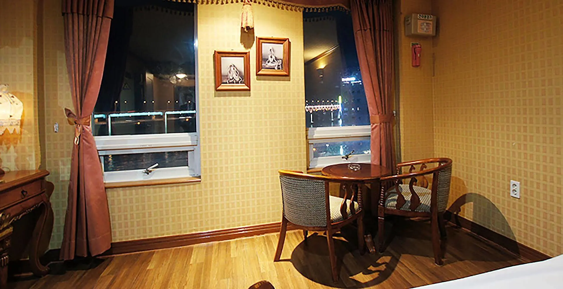 ***  Hotel Castle Beach Busan Corea del Sud